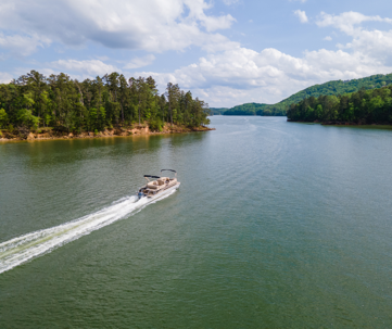 Boating-While-Intoxicated-What-to-Know-for-your-Summer-on-the-Water
